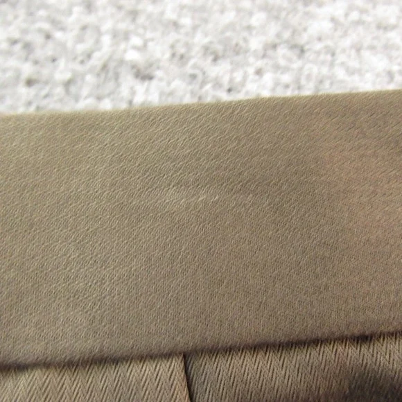 Vintage Dockers Pants Mens 33x32 Brown Stain Defender Dress Slacks Pleated Cuffs - Picture 11 of 12